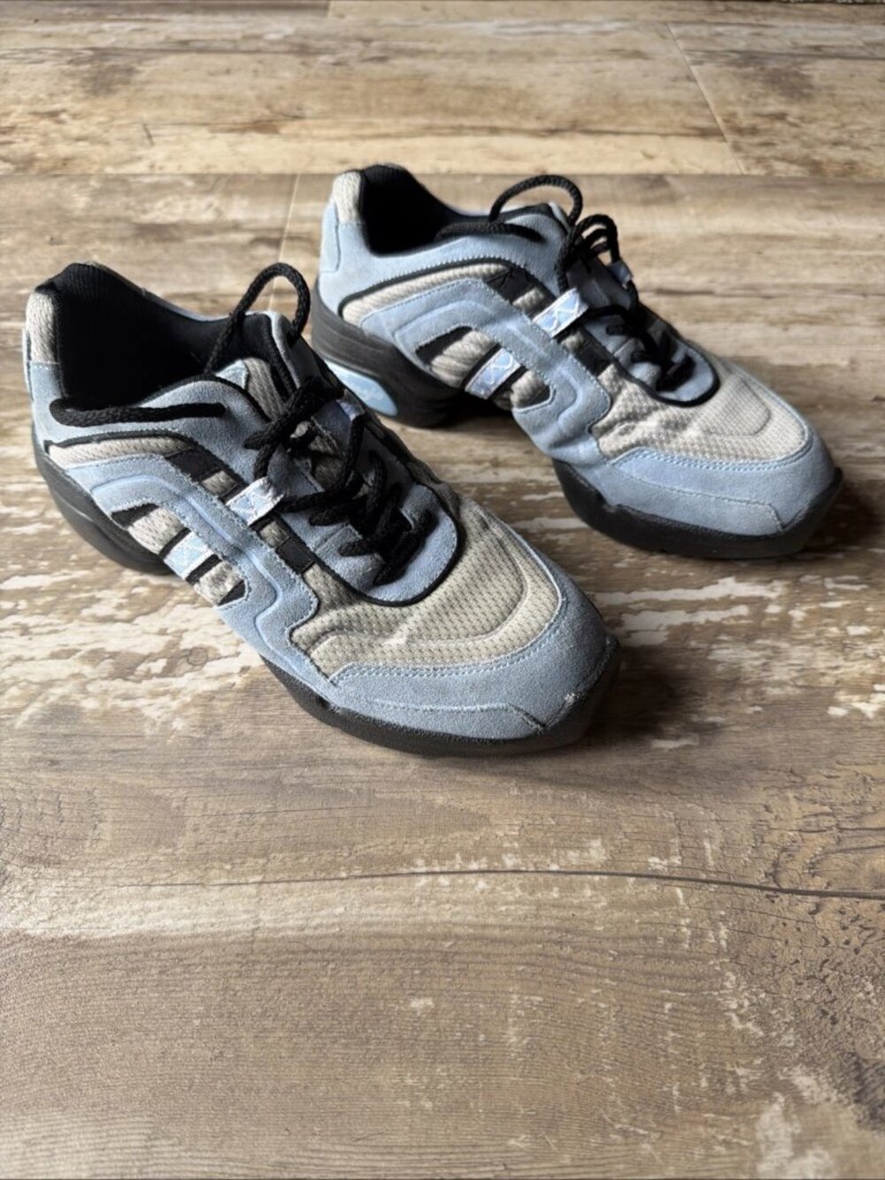 CAPEZIO Dancing Trainer/Shoes Blue & Gray Women’s 8